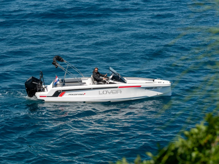 Pronájem Motorová loď v Split -Axopar 22 Spyder