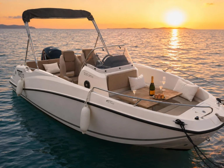 Pronájem lodi Quicksilver Activ 555 Open v Saint-Laurent-du-Var na Samboatu