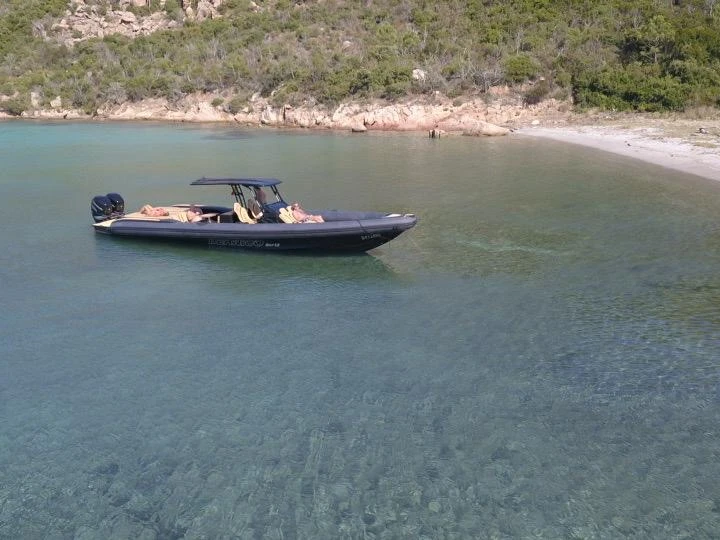 Pronájem lodi Baie de Figari lákavé ceny Rxp13