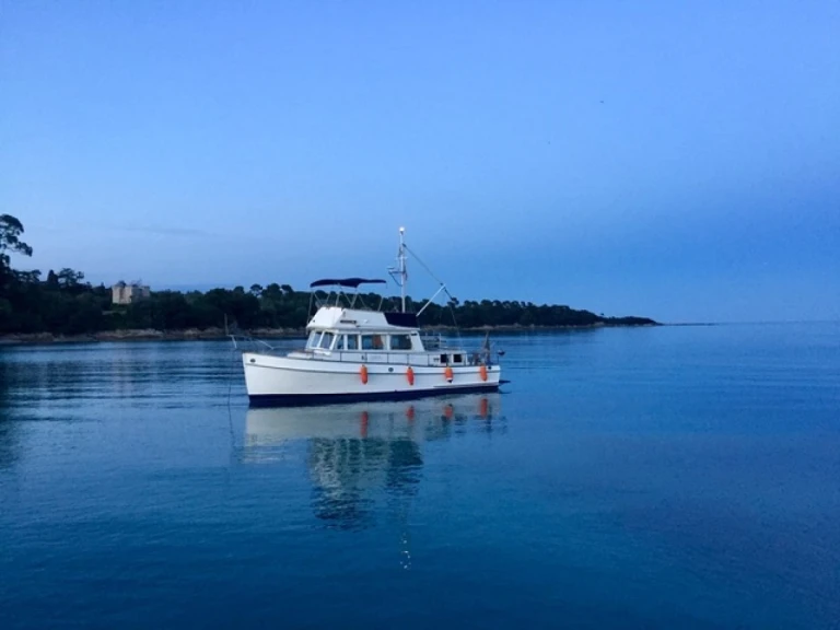 Pronájem jachty v Cannes -Grand Banks Grand Banks 36 Classic na Samboatu