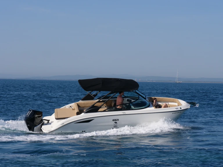 Pronájem Motorová loď v Roses -Sea Ray SDX OB