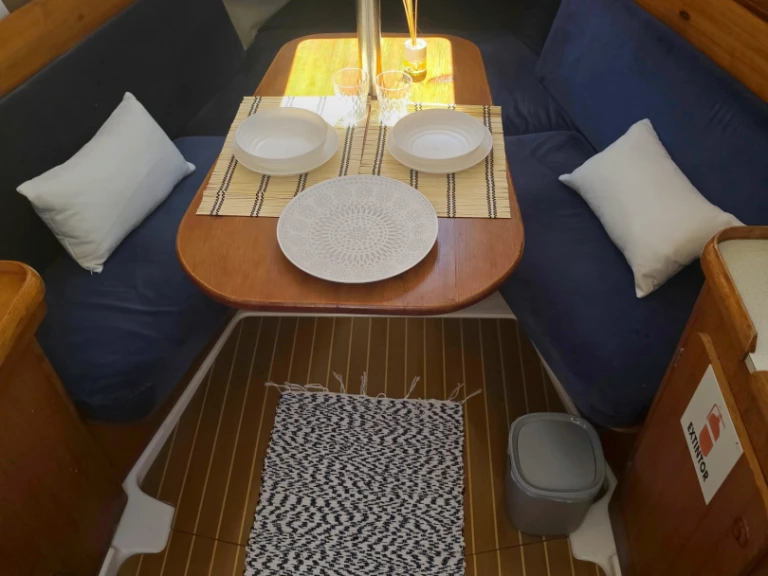 Pronajmout si Jeanneau Sun Fast 26 v Port de La Ràpita