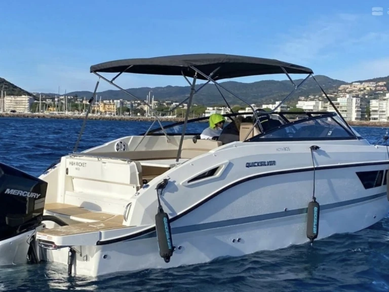 Pronájem Motorová loď v La Rochelle -Quicksilver Activ 805 Cruiser