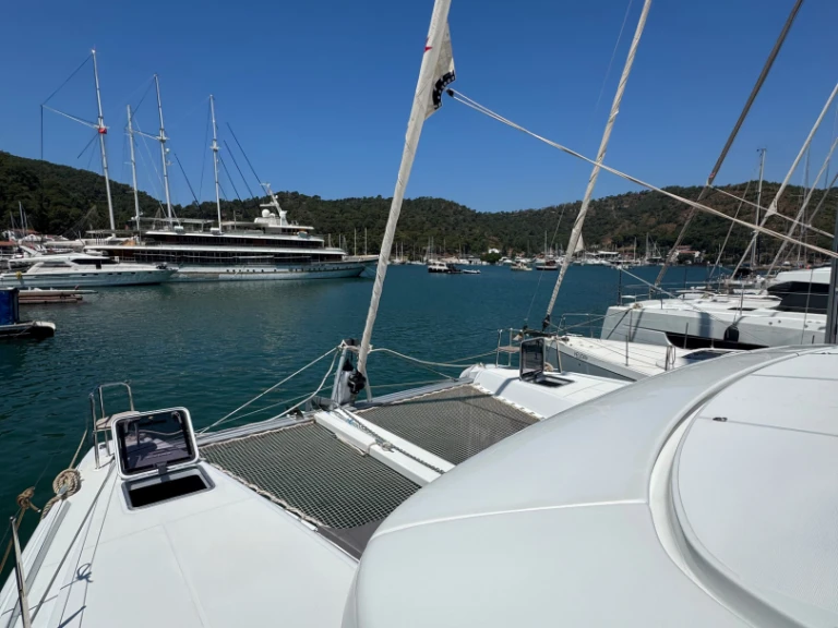 Pronajmout si Lagoon Lagoon 42 v Fethiye
