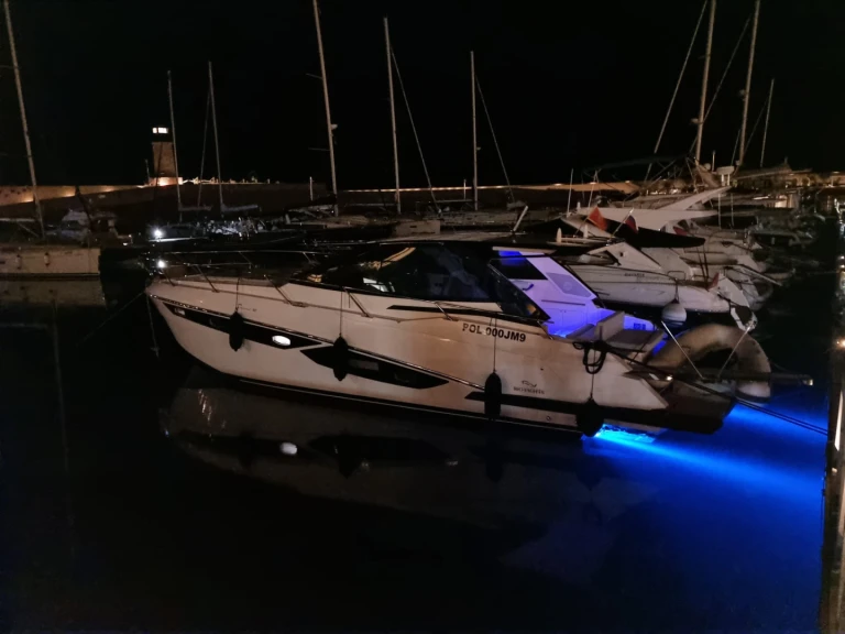 Pronájem lodi Rio Yachts Parana 38 v Šibenik  na Samboatu