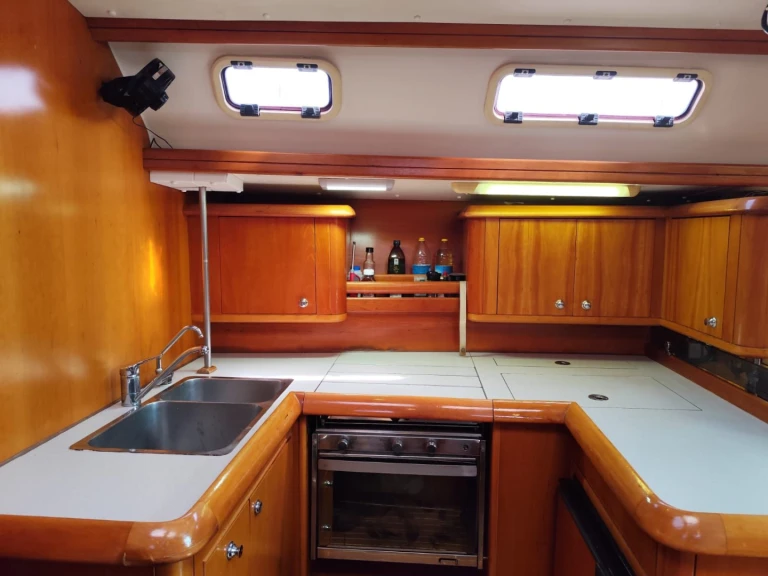 Alfa Sailing Yachts Alfa 51 jednotlivci a charterové společnosti v Paros (ostrov)
