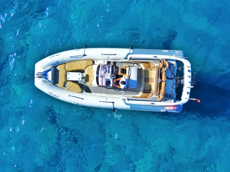 Pronájem lodi Zodiac Medline 850 v Santa Cruz de Tenerife na Samboatu
