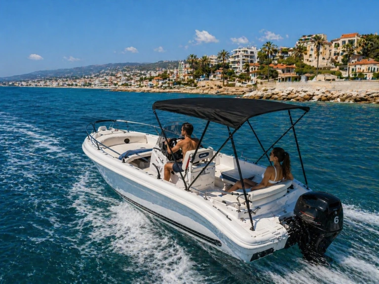 Pronájem lodi Saint-Laurent-du-Var lákavé ceny Shark 17