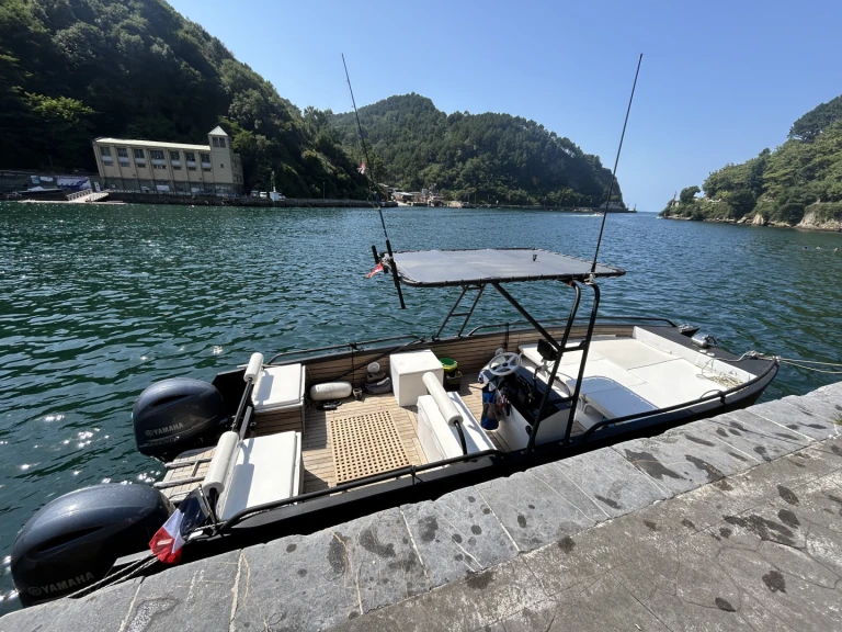 Pronájem Motorová loď v Hendaye -Pita Yacht Catamaran One Off
