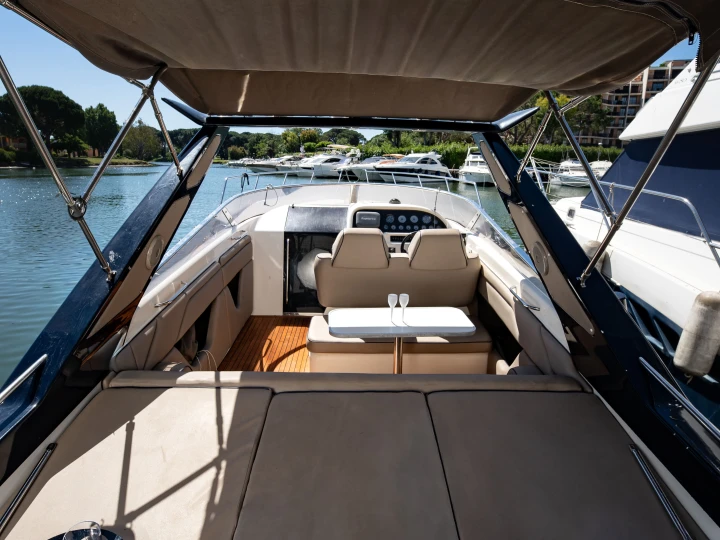 Pronajmout si Sunseeker Tomahawk 37 v Cannes