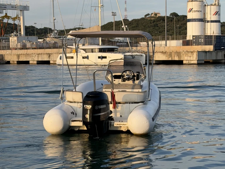 Pronájem Polotuhá loď v Marina deportiva de Menorca -Zodiac NZ= 600