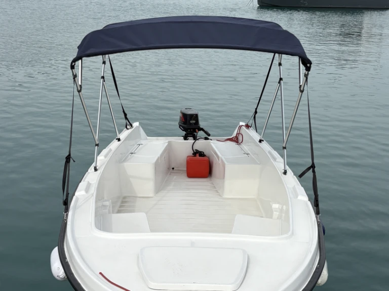 Pronájem jachty v Trogir -Adria M-Sport 500 Ombre 2 na Samboatu
