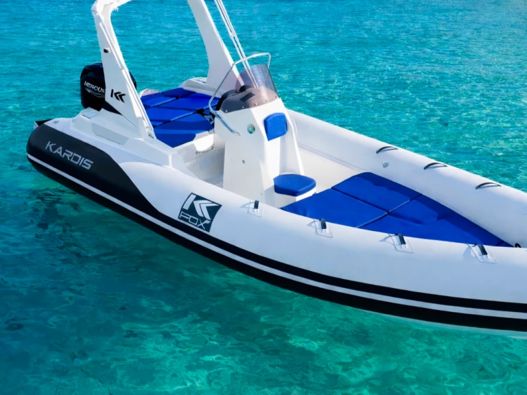 Pronájem lodi Marina di Portisco lákavé ceny Kardis Fox 570