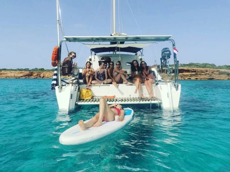 Katamarán k pronájmu v La Savina za nejlepší cenu