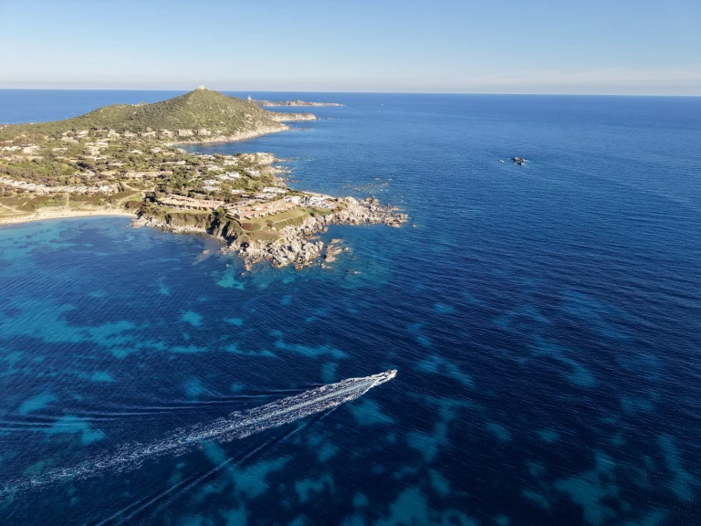 Pronájem lodi Villasimius lákavé ceny Salpa Soleil 18