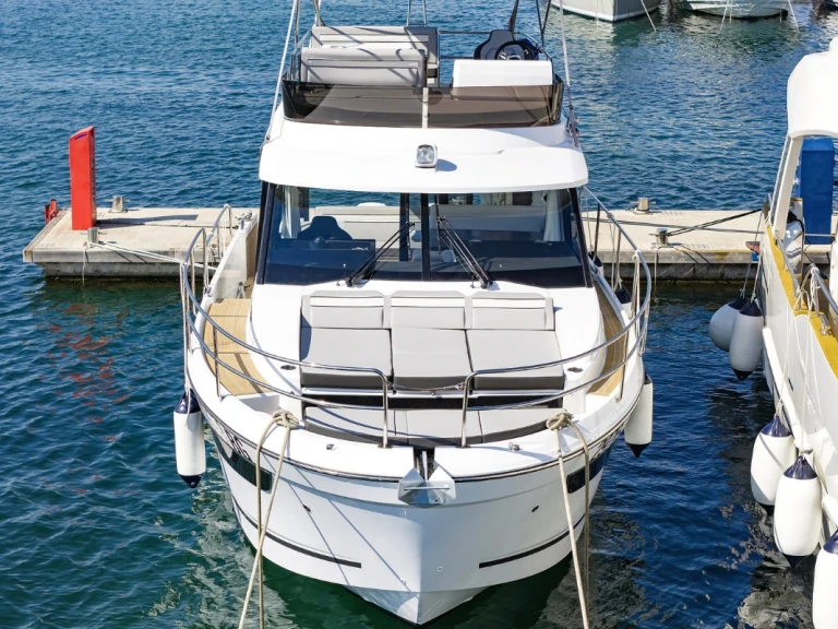 Pronájem lodi Jeanneau Merry Fisher 1095 Fly Serie2 v Biograd Na Moru na Samboatu