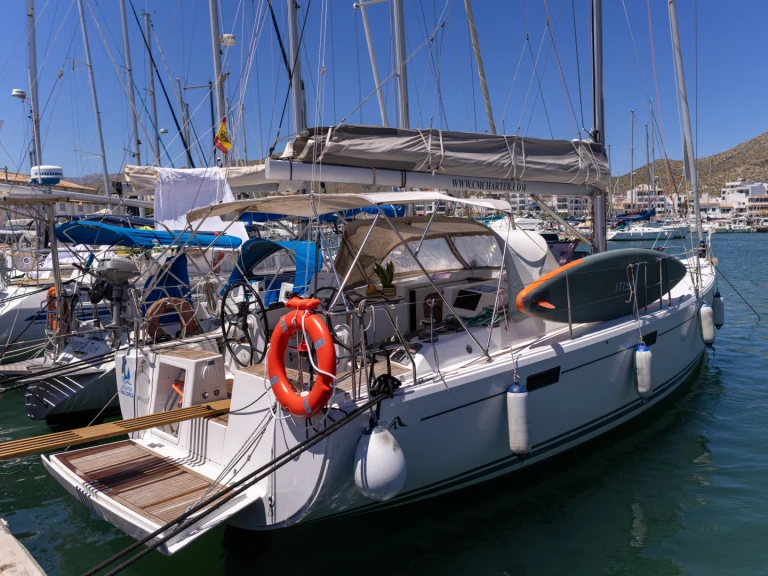 Pronájem jachty v Port de Pollenca -Hanse Hanse 415 na Samboatu