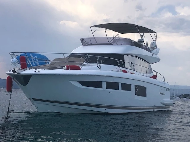 Pronájem Jachta v Cannes -Prestige Prestige 500 Fly