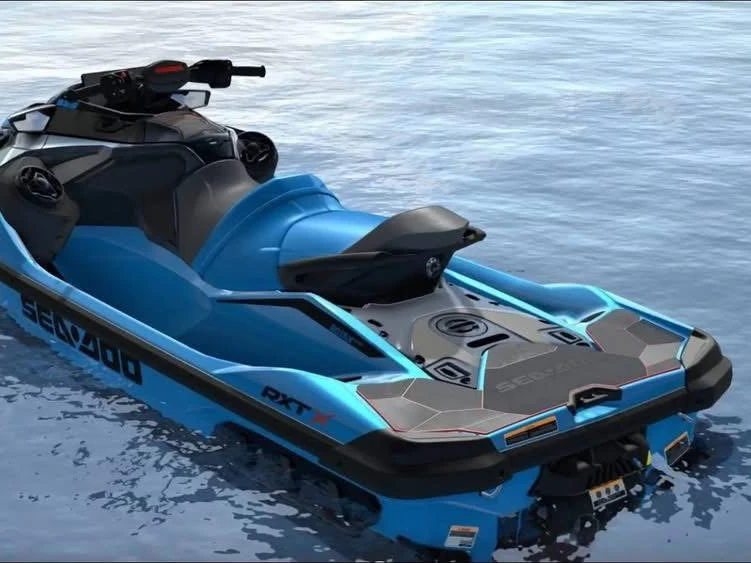 Sea-Doo RXP 325 jednotlivci a charterové společnosti v Cannigione