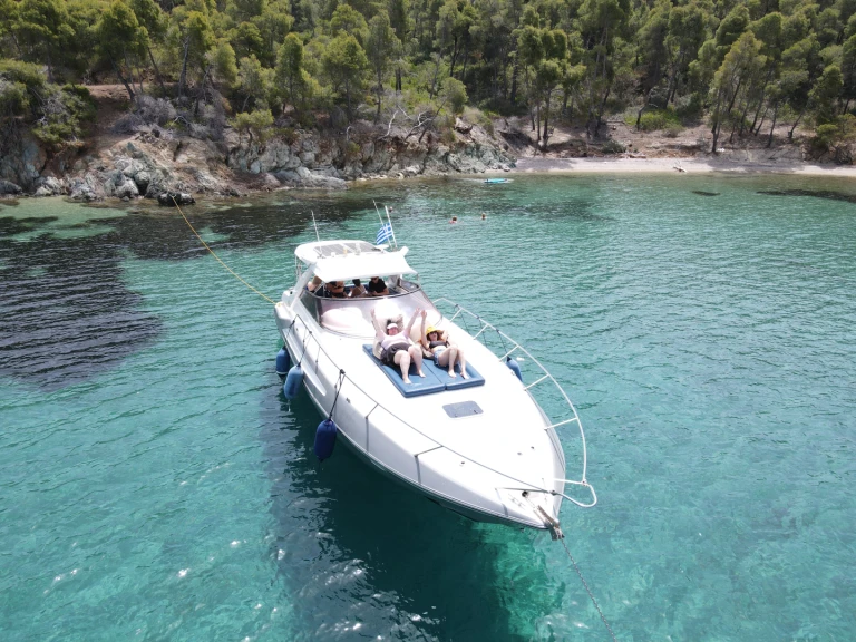 Pronájem jachty v Pefkochóri -Sunseeker Martinique 39 na Samboatu