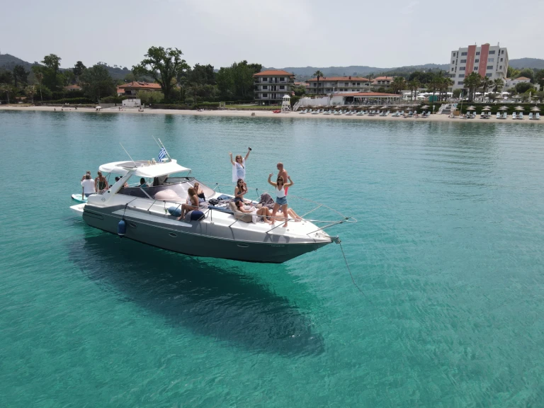 Pronajmout si Sunseeker Martinique 39 v Pefkochóri