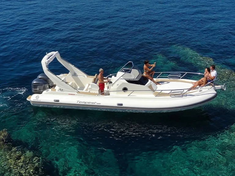 Pronájem lodi Capelli Tempest 1000 WA v Porto-Vecchio na Samboatu
