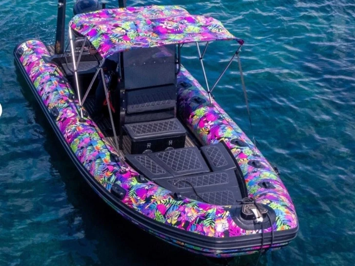 Pronájem Polotuhá loď v Le Brusc -Océan Skull OCEAN SKULL AL650