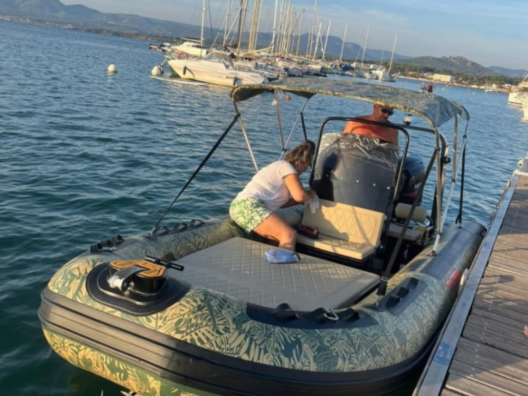 Pronájem jachty v Le Brusc -Océan Skull oceanskull AL550 na Samboatu