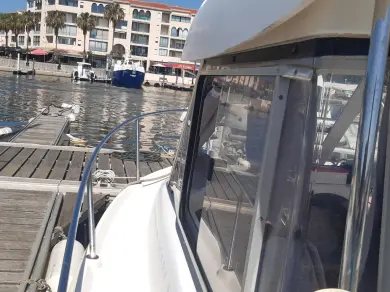 Pronajmout si Jeanneau Merry Fisher 650 v Francie