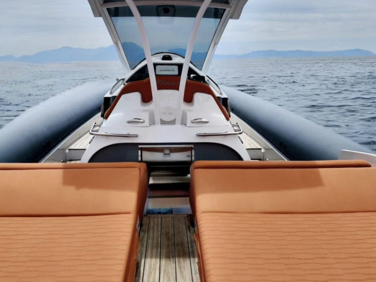 Pronajmout Polotuhá loď se skipperem či ne Panamera Yacht v Neapol