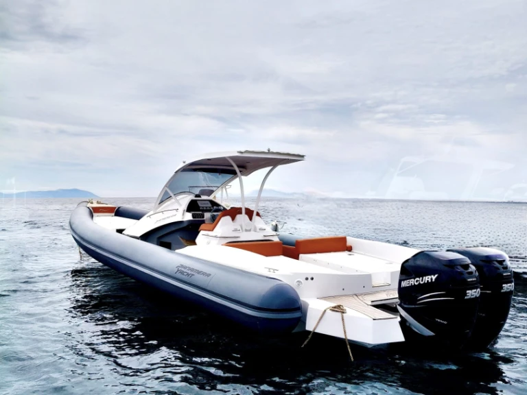 Pronájem lodi Panamera Yacht PY 100 T Top v Neapol na Samboatu