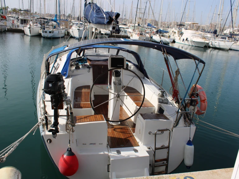 Pronájem lodi Torrevieja lákavé ceny 370e 
