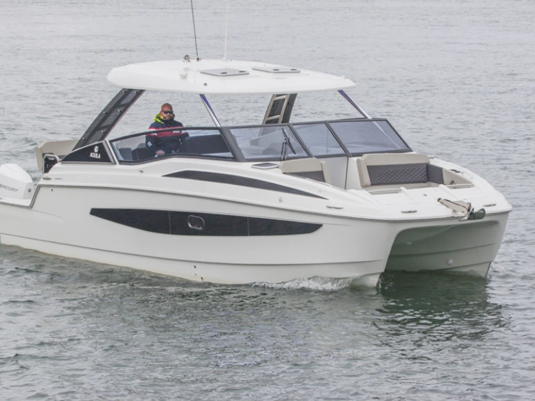 Pronájem Motorová loď v Le Marin -Aquila Aquila 32 Sport