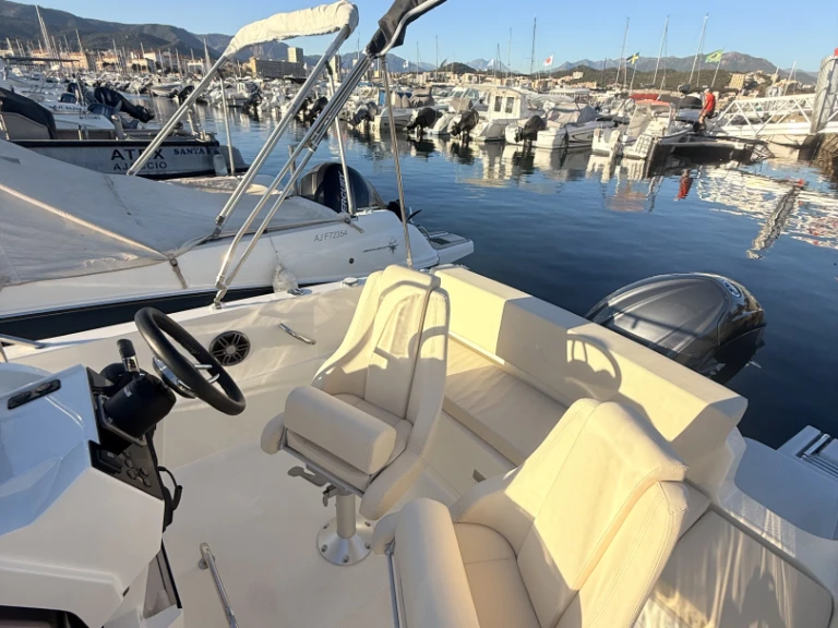 Pronájem jachty v Ajaccio -Pacific Craft Pacific Craft 625 Open Trendy na Samboatu