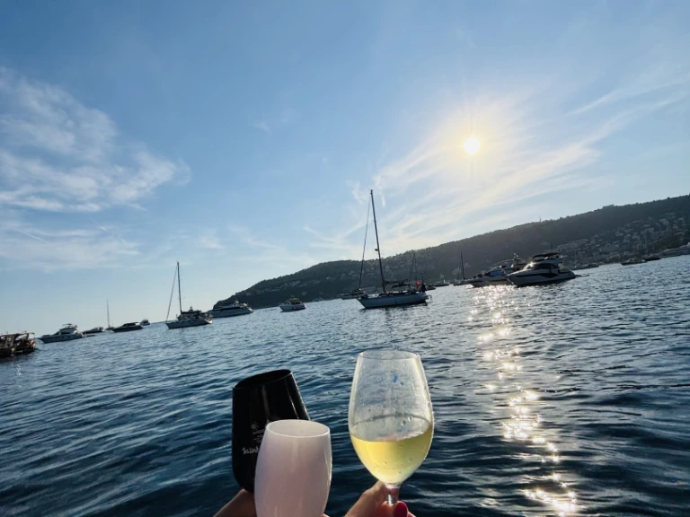 Pronájem lodi Jeanneau Merry Fisher 10 v Saint-Laurent-du-Var na Samboatu