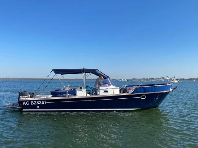 Pronájem lodi Arcachon lákavé ceny Beacher V8