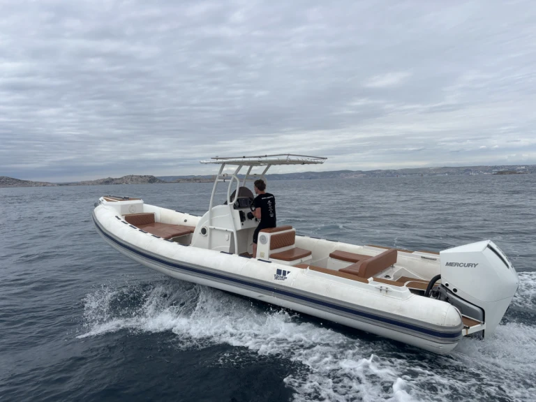 Pronájem lodi Tiger Marine 850 Open v Marseille na Samboatu