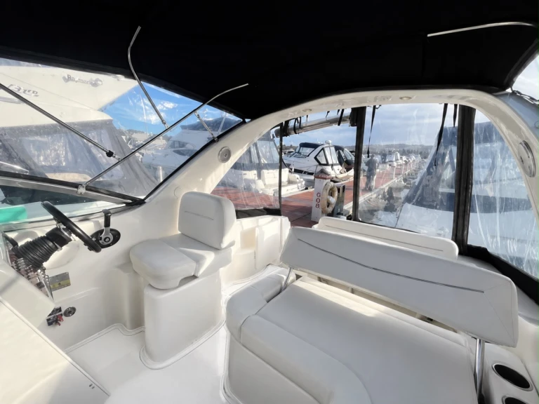 Pronajmout si Bayliner Bayliner 285 Cruiser v Cannes