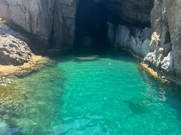 Pronájem jachty v Cefalù -aztec Crestline na Samboatu