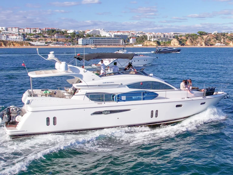 Pronájem jachty v Vilamoura -Pearl fly bridge 55 na Samboatu