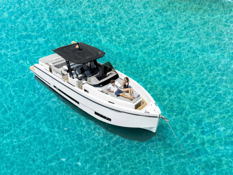 Pronajmout Motorová loď se skipperem či ne DE ANTONIO Yachts v Palma de Mallorca