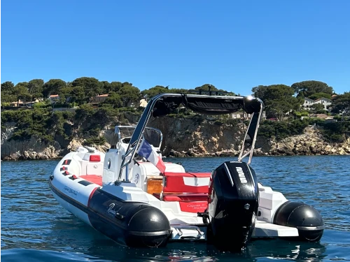 Pronájem Polotuhá loď v Bandol -Ranieri Cayman 23 Sport Touring