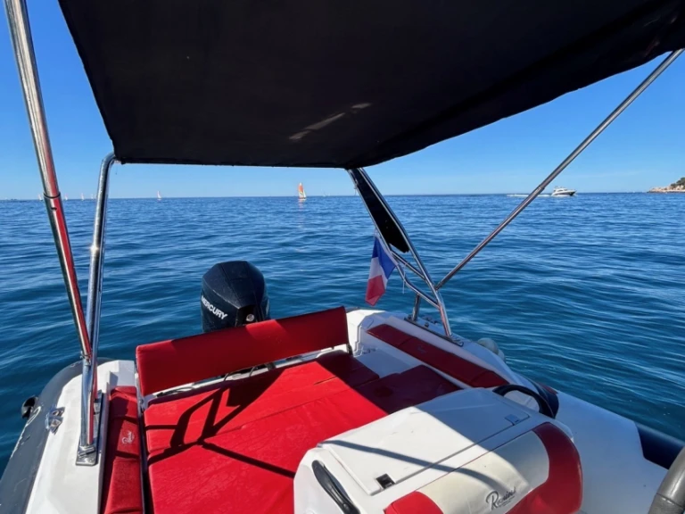 Pronájem lodi Ranieri Cayman 23 Sport Touring v Bandol na Samboatu