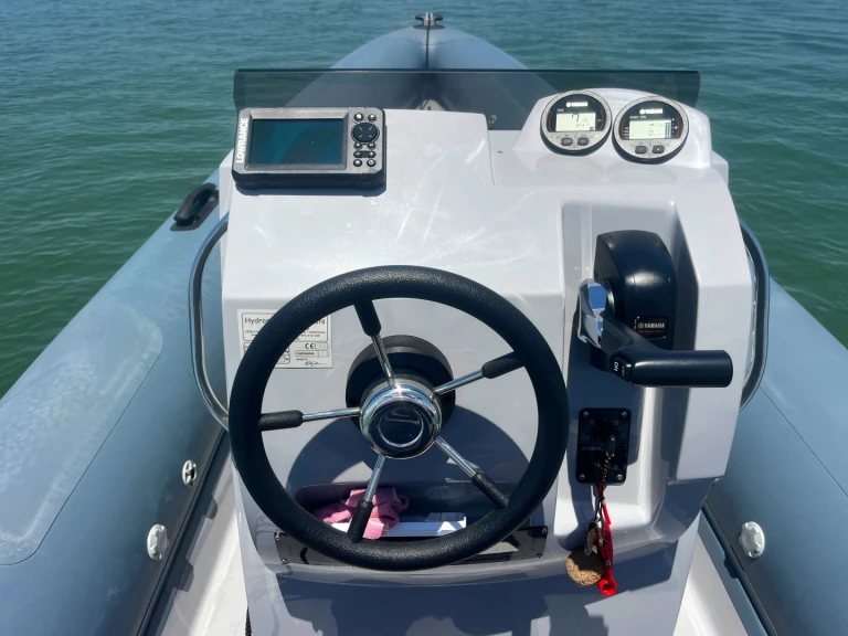 3dtender Xpro 535  jednotlivci a charterové společnosti v Faro