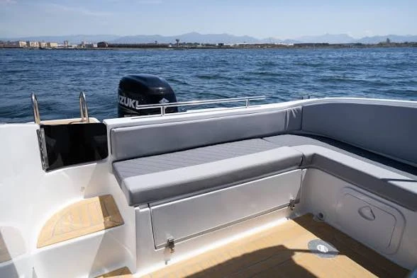 Pronájem lodi Saver Saver 750 Cabin  v Porto Rotondo na Samboatu