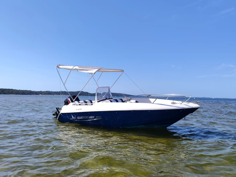 Pronájem lodi Biscarrosse lákavé ceny Quicksilver 500 Commander