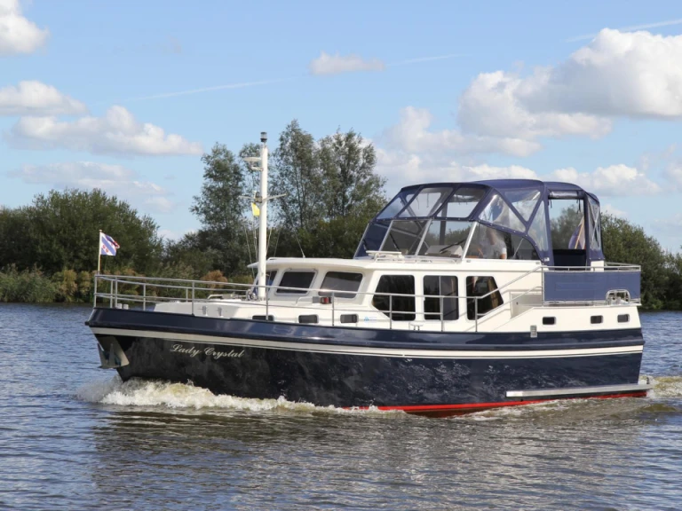 Pronájem jachty v Gaastmeer -privateer 34 na Samboatu