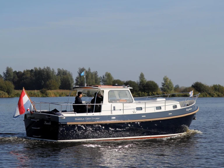 Pronájem lodi Gaastmeer lákavé ceny 900
