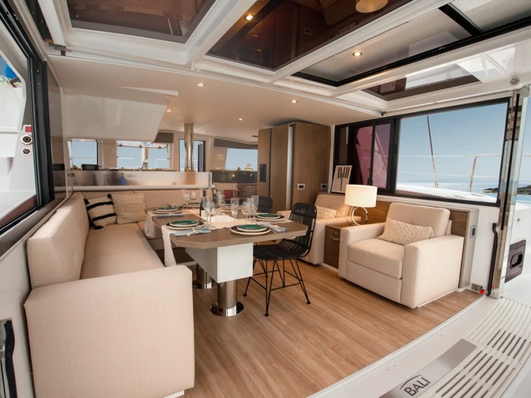 Pronájem lodi Bali Bali 4.4 v Ibiza Town na Samboatu
