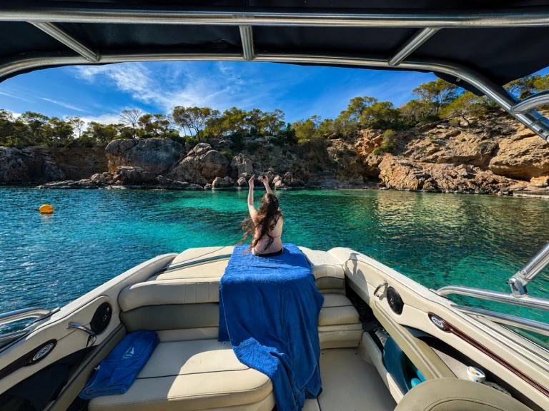 Pronájem lodi Sant Antoni de Portmany lákavé ceny Sea Ray 220 Select